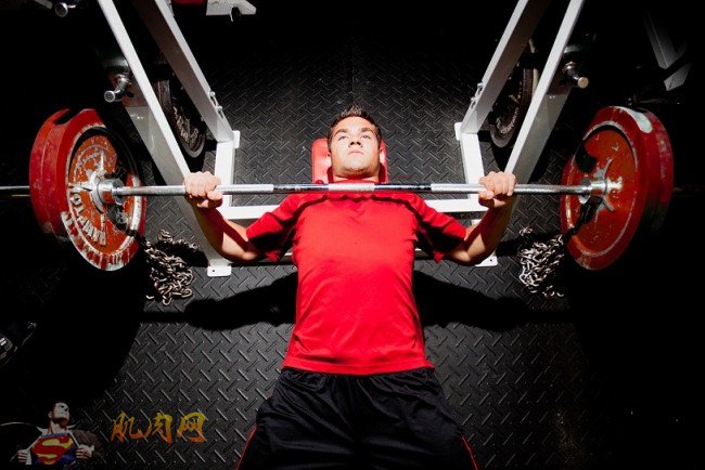 bench-press-birds-eye-view