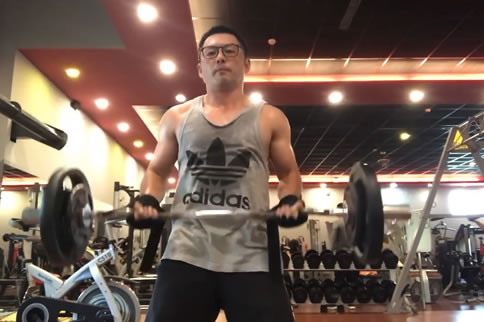 �������