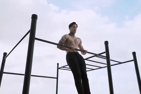 ��������