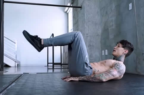 ���Ծ���