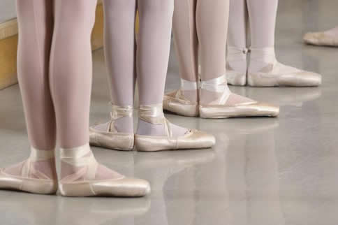 �����ܲ��ȵ���·��������Щ